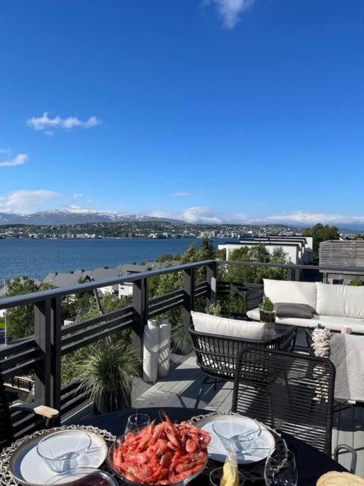 Panorama 180 Degree Utrolig Utsikt Hébergement de vacances Tromsø